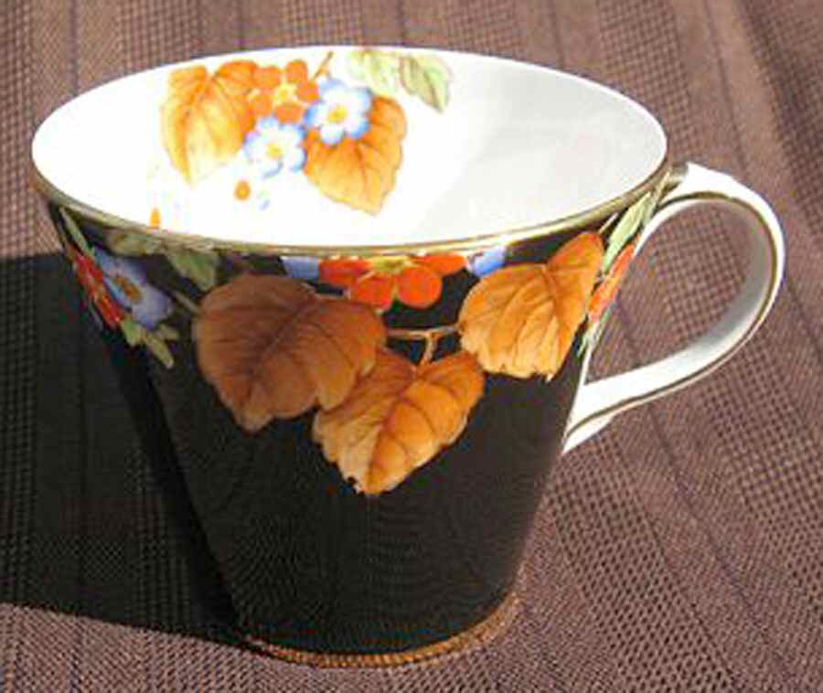 B4090 Flat Cup by John  Aynsley & Sons-1