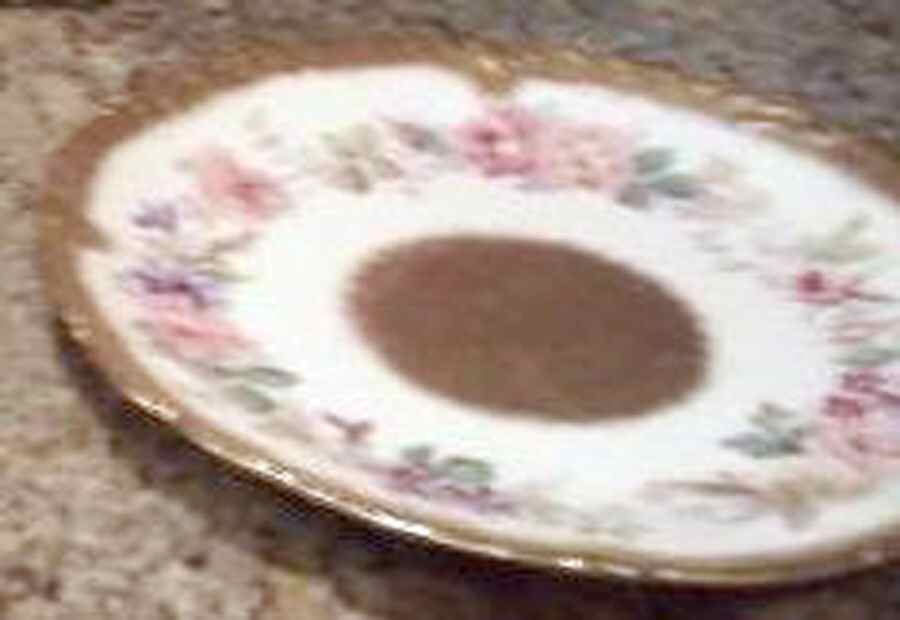 AHR861 Luncheon Plate by Charles Ahrenfeldt-1