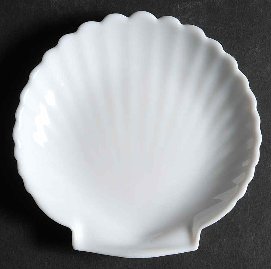 Coquillage White Bread & Butter Plate by Arcopal-1