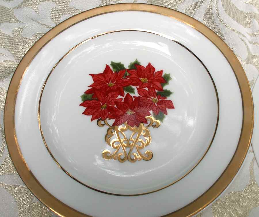 Florentine Scroll Ponsettia Dinner Plate by American Atelier-1