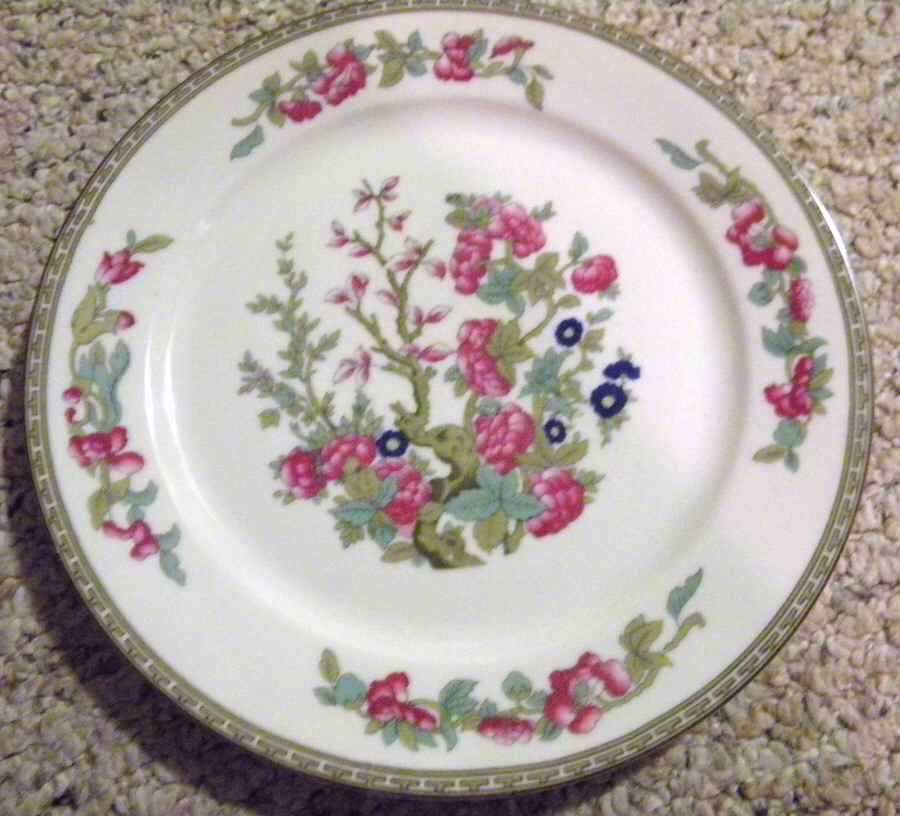 ALT620 Dinner Plate by Altrohlau-1