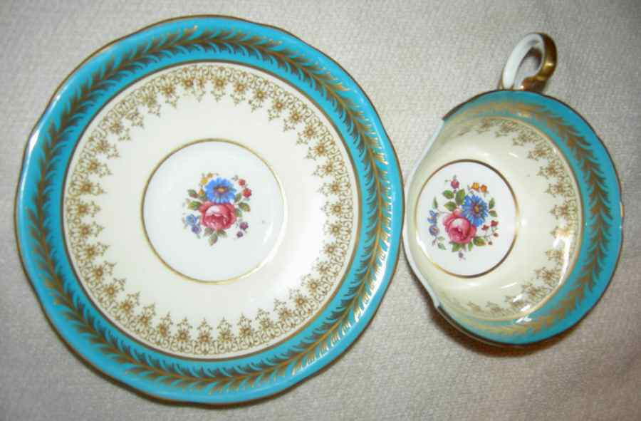C890 Blue Footed Cup & Saucer Set by John  Aynsley & Sons-1