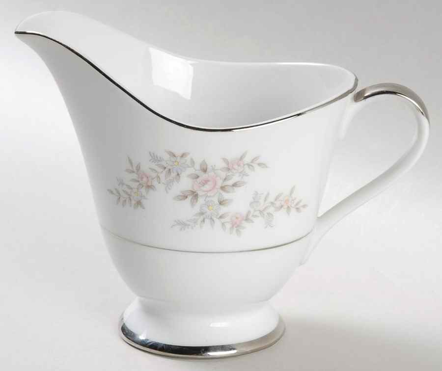 Chateau Creamer by Arlen-1