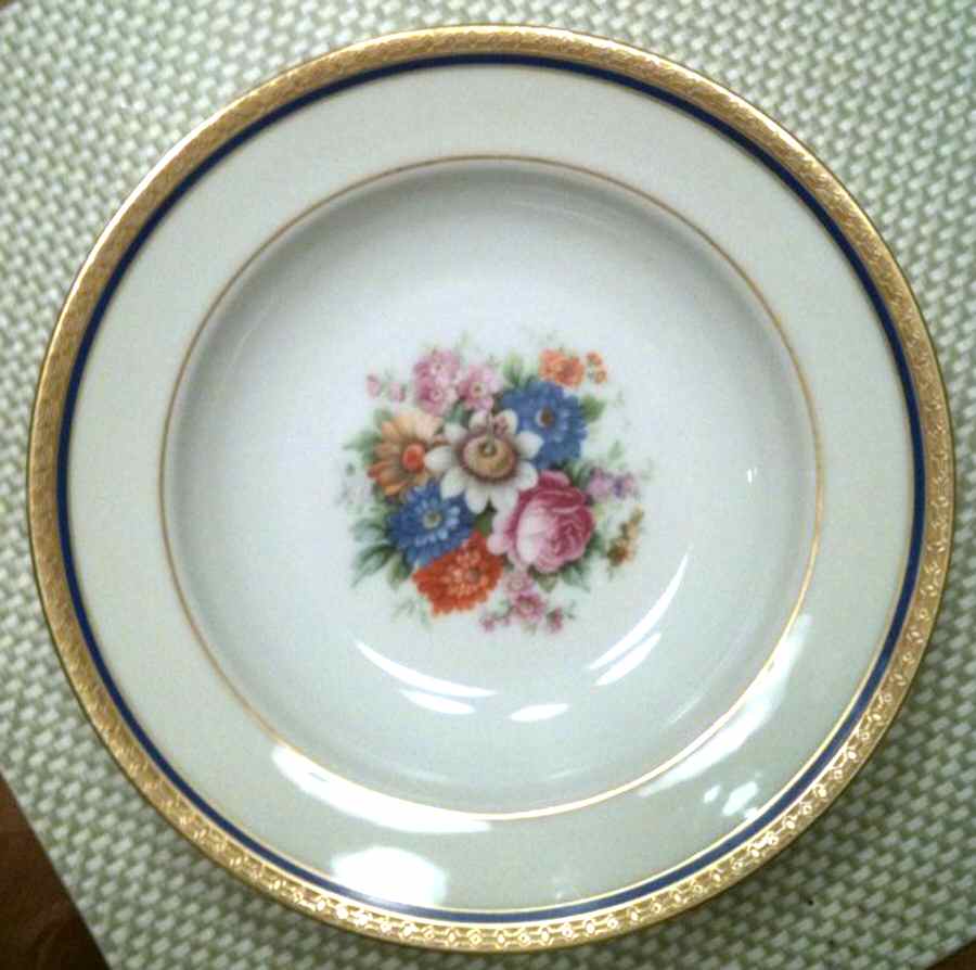 AHR872 Rim Soup Bowl by Charles Ahrenfeldt-1