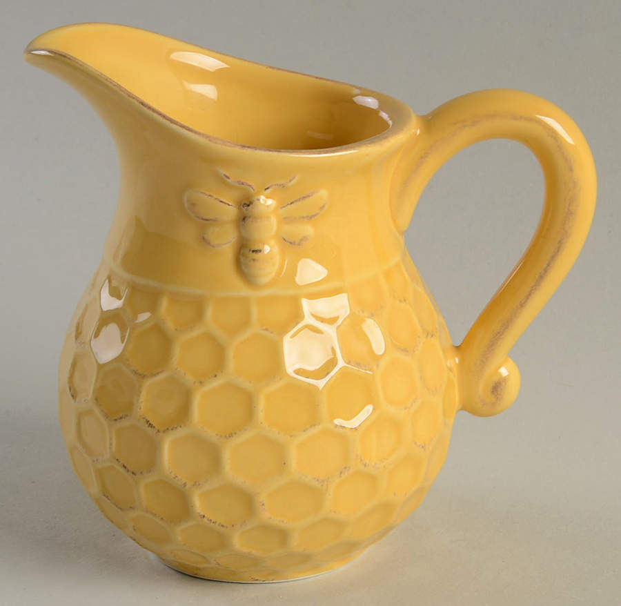 Bumble Bee Creamer by ARTEflorum-1