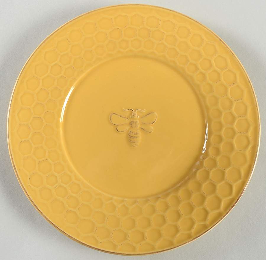 Bumble Bee Salad Plate by ARTEflorum-1