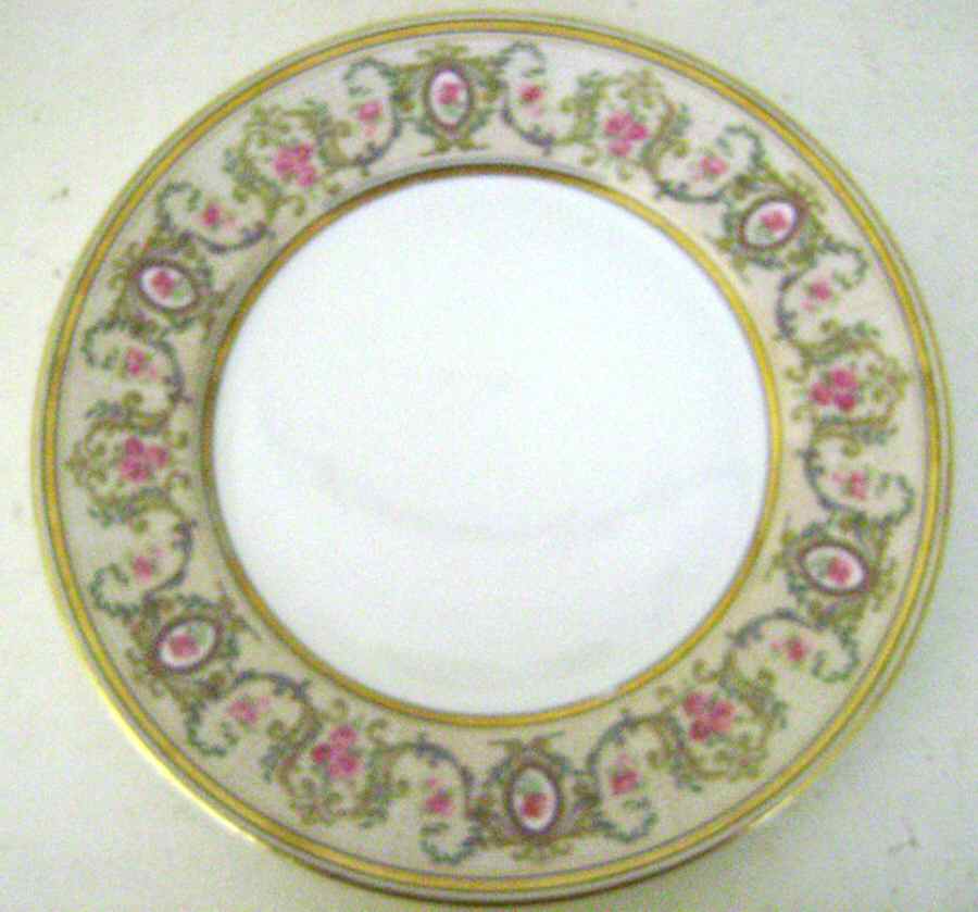 AHR883 Dinner Plate by Charles Ahrenfeldt-1
