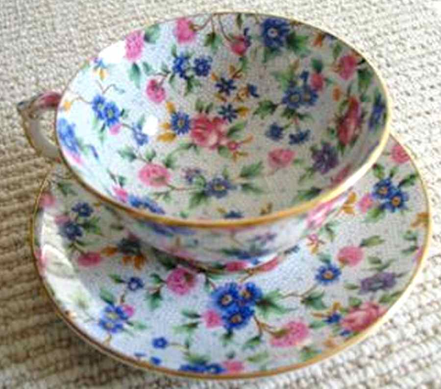 8C32 Footed Cup & Saucer Set by Atlas (England)-1