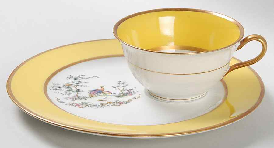 AHR891 Snack Plate & Cup Set by Charles Ahrenfeldt-1