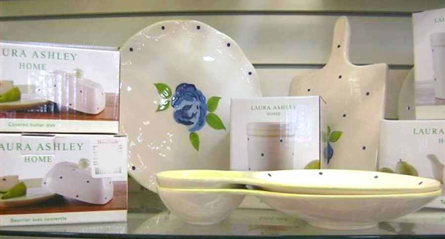 Bibi Footed Cake Plate by Laura Ashley-1