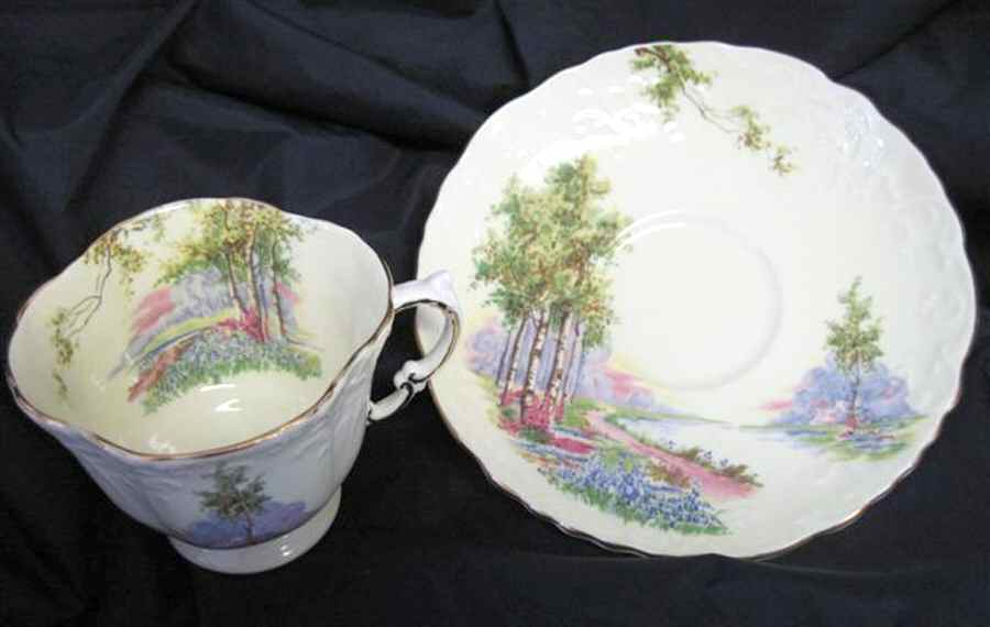 C493-5 Footed Cup & Saucer Set by John  Aynsley & Sons-1