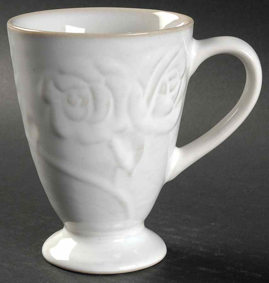 Rosemoor Ivory Mug by Laura Ashley-1