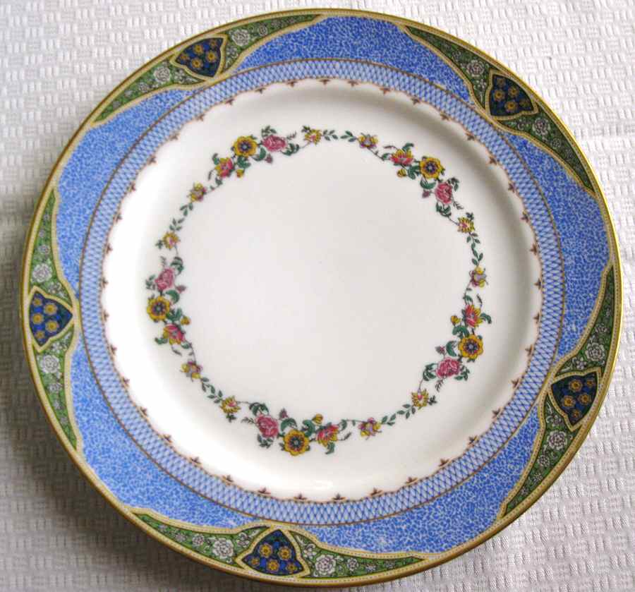 AHR895 Dinner Plate by Charles Ahrenfeldt-1