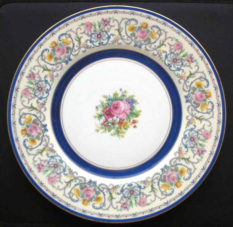 AHR897 Dinner Plate by Charles Ahrenfeldt-1