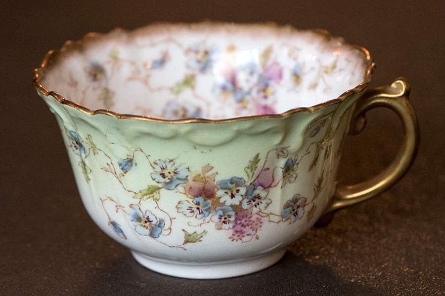 Spray No. 77 Footed Cup by Adderley-1
