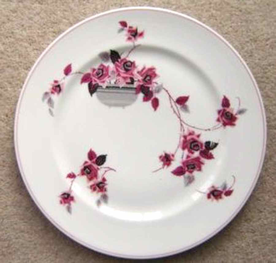 AHR903 Dinner Plate by Charles Ahrenfeldt-1