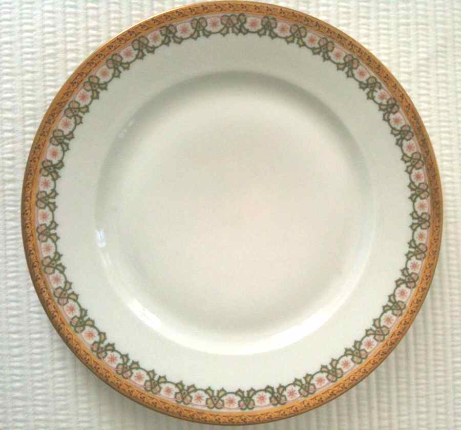 ALT647 Dinner Plate by Altrohlau-1