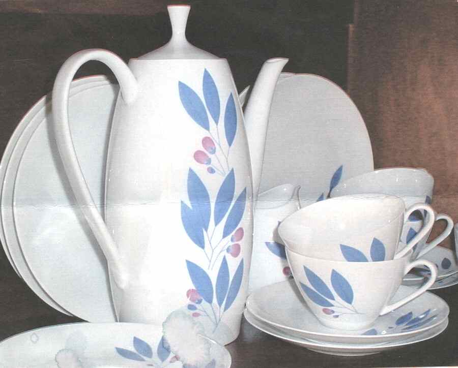 ARZ237 Flat Cup & Saucer Set by Arzberg-1
