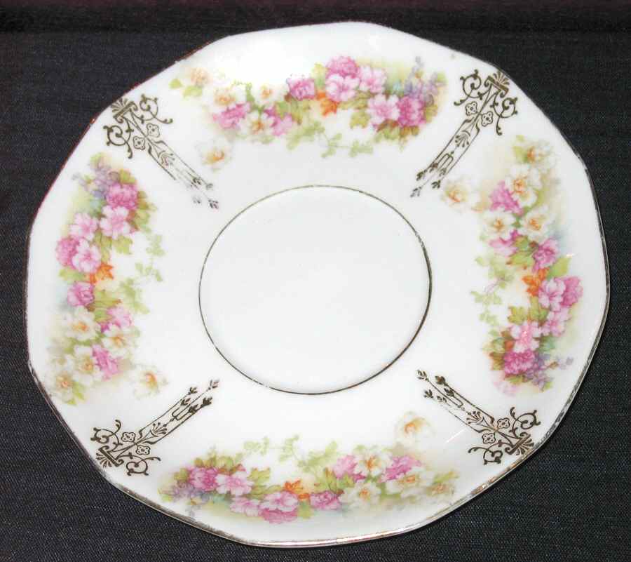 270 Saucer by Altrohlau-1
