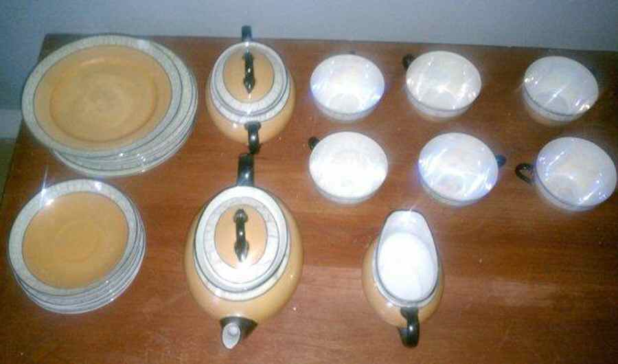 AIH22 Teapot & Lid by AICH (Czech)-1