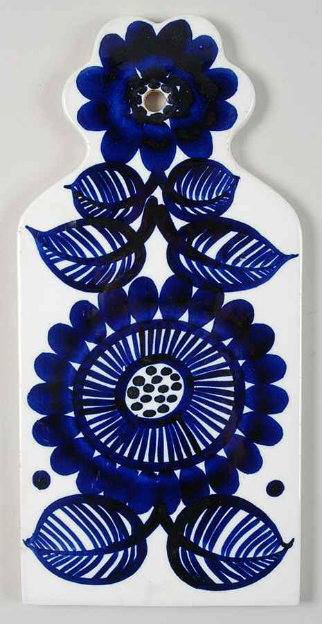 ARA150 Cheese and Cracker Board by Arabia of Finland-1