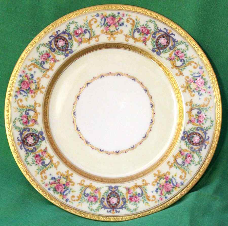 AHR917 Dinner Plate by Charles Ahrenfeldt-1