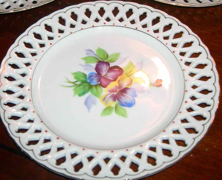 AIY9 Bread & Butter Plate by Aiyo-1