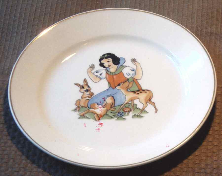 ARA151 Toy Plate by Arabia of Finland-1