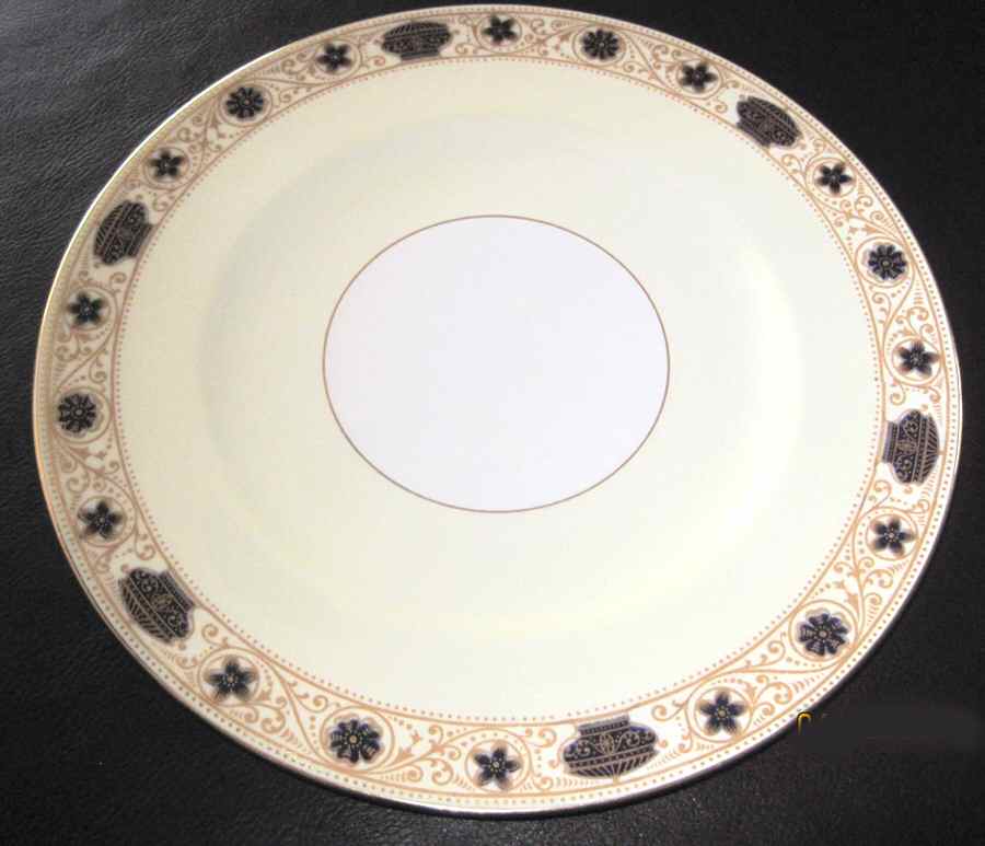 V5847 Dinner Plate by Royal Cauldon-1