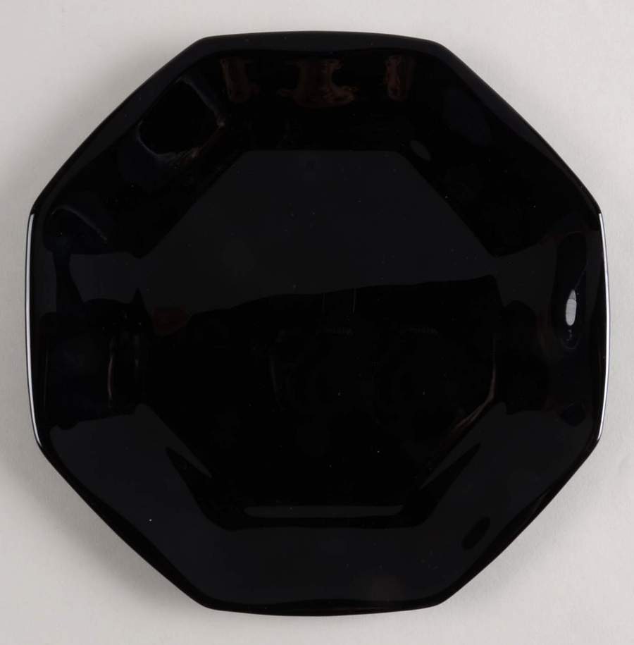 Novoctime Black Salad Plate by Arcopal-1