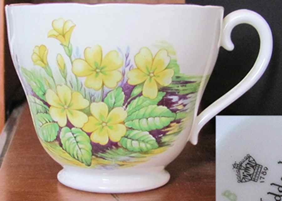 4204 Footed Cup by Adderley-1