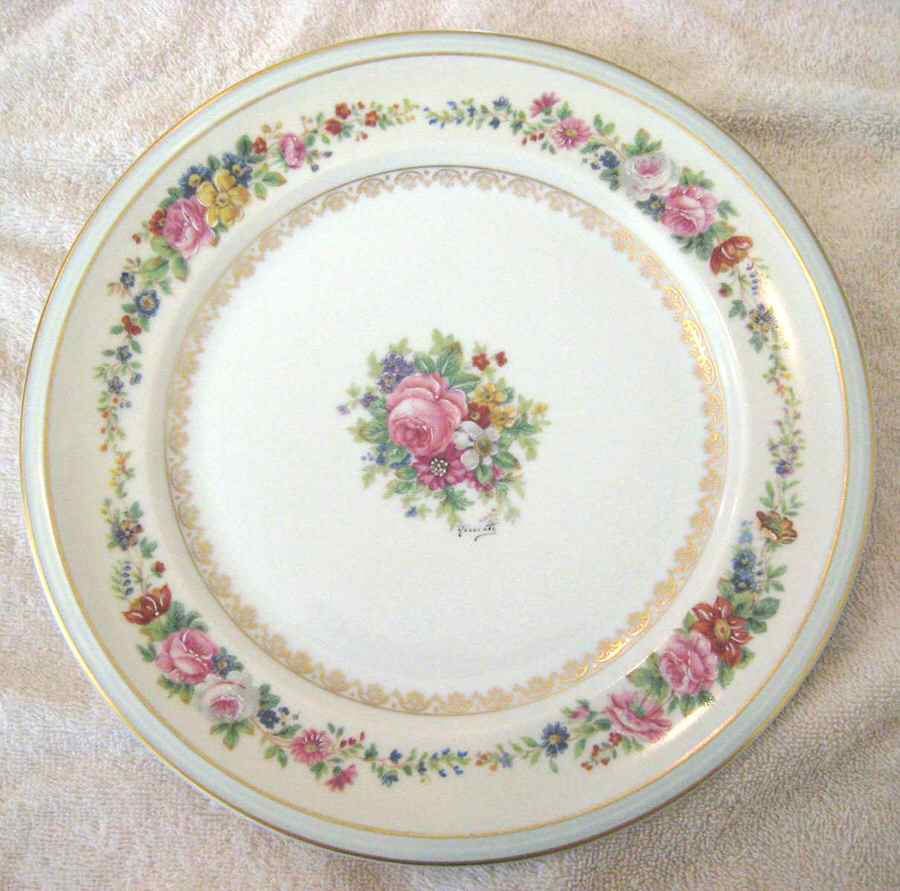 AHR923 Dinner Plate by Charles Ahrenfeldt-1