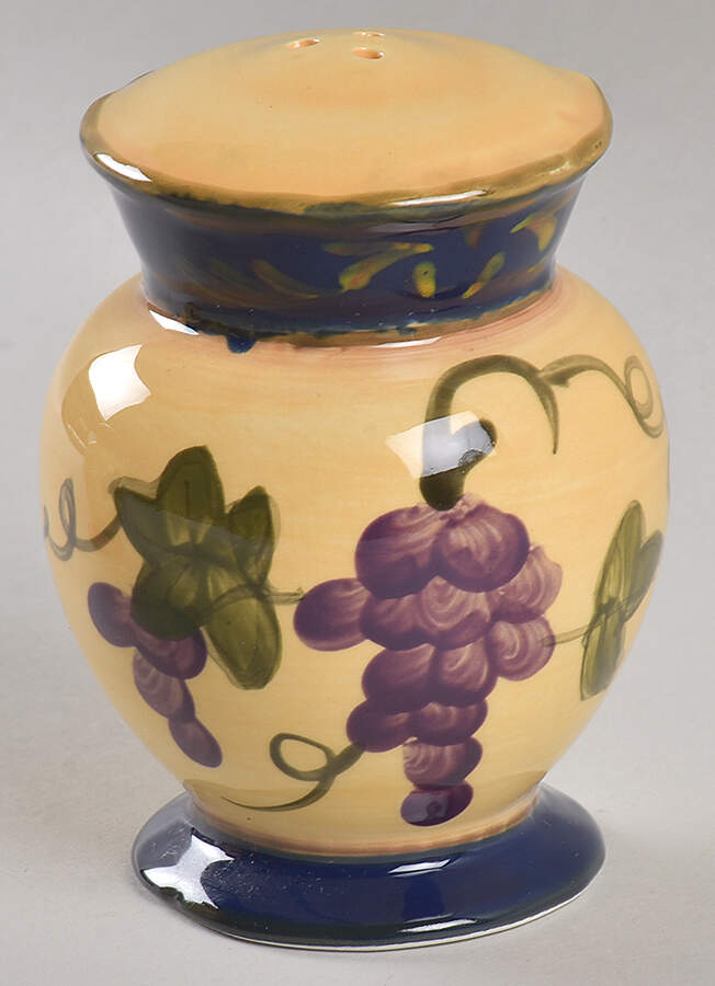 Napa Vineyard Pepper Shaker by Casa Vero-1