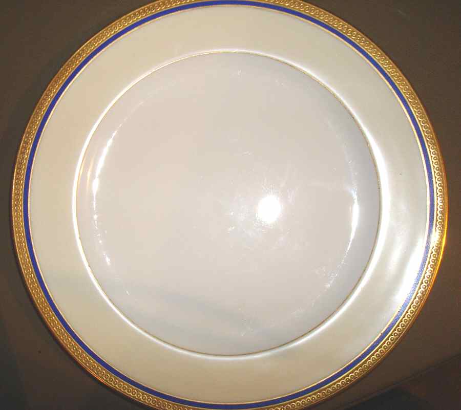 AHR931 Dinner Plate by Charles Ahrenfeldt-1