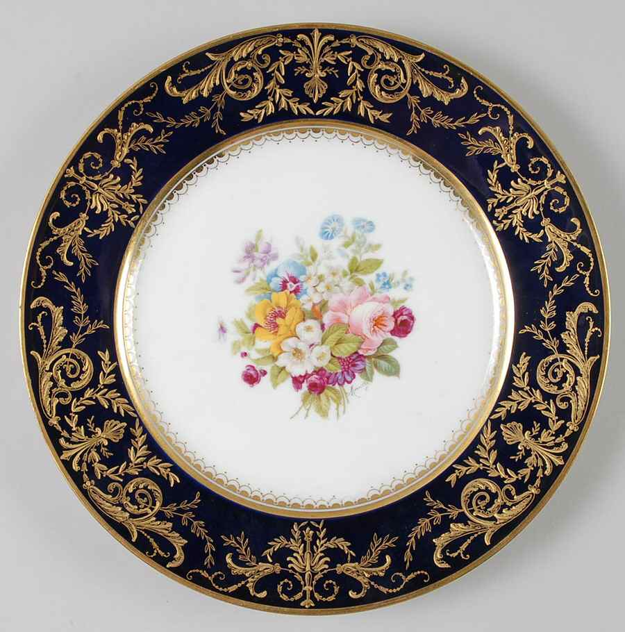 AHR933 Luncheon Plate by Charles Ahrenfeldt-1