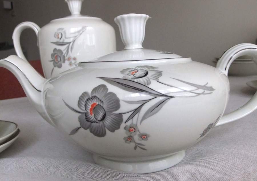 ALT661 Teapot & Lid by Altrohlau-1