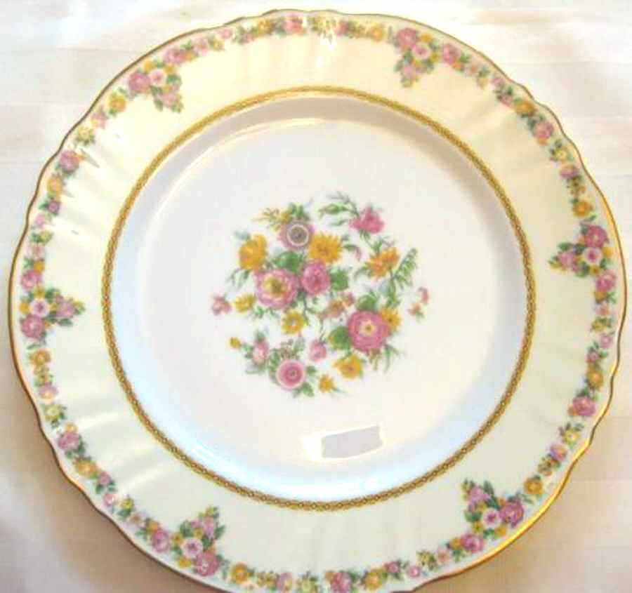 AHR938 Dinner Plate by Charles Ahrenfeldt-1