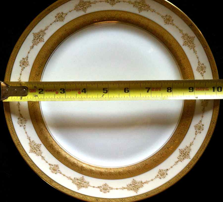 AHR947 Dinner Plate by Charles Ahrenfeldt-1