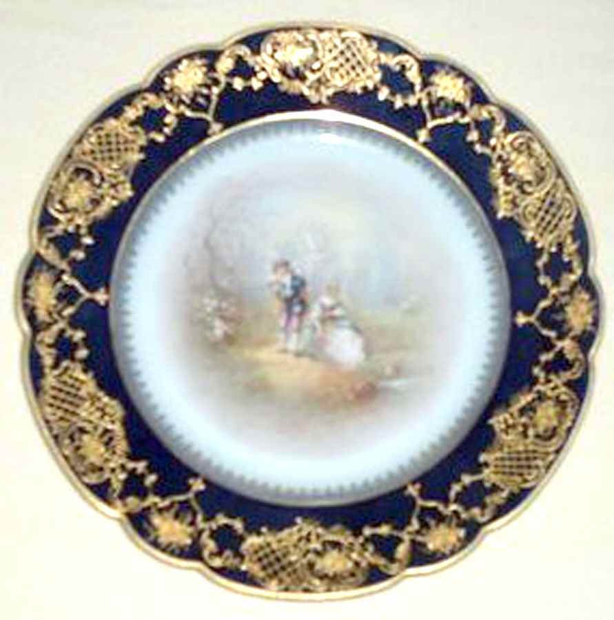 AHR948 Luncheon Plate by Charles Ahrenfeldt-1