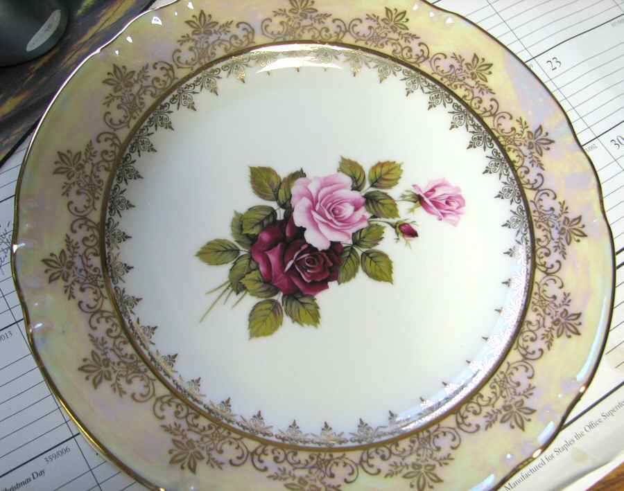 AZE3 Dinner Plate by Mca Atelier (Czech)-1