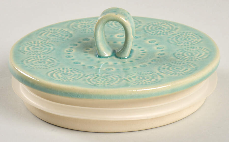 Old Havana Mint Lid for Medium Canister by Anthropologie-1