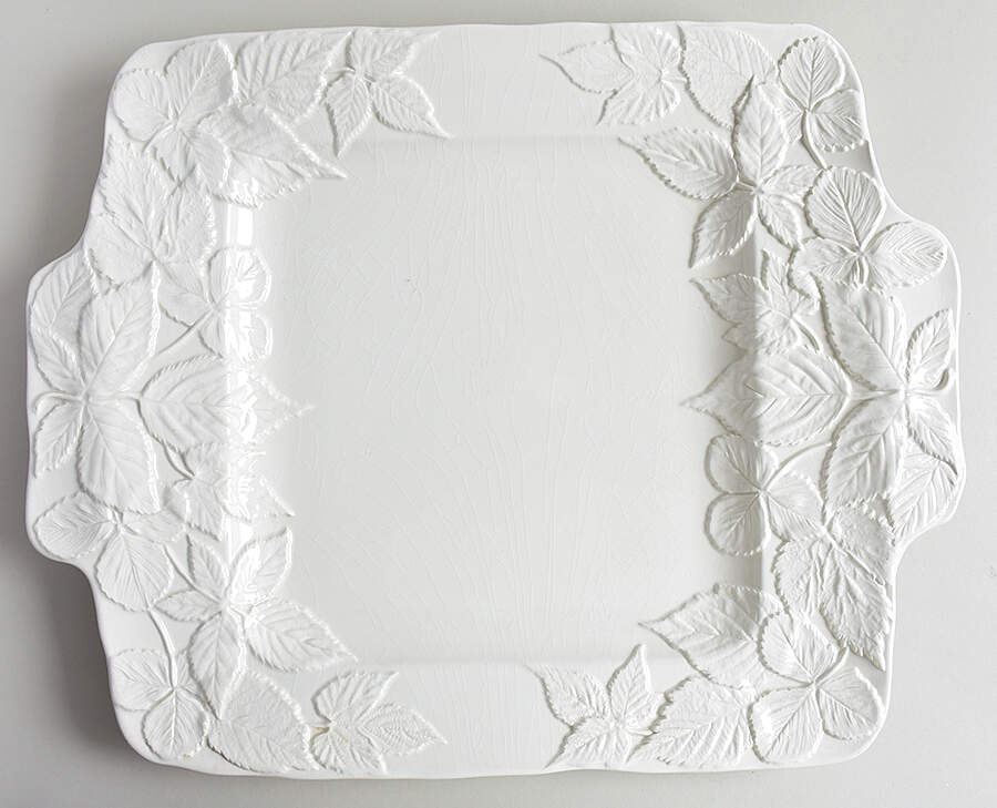 A1O1 Square Handled Cake Plate by Amora-1
