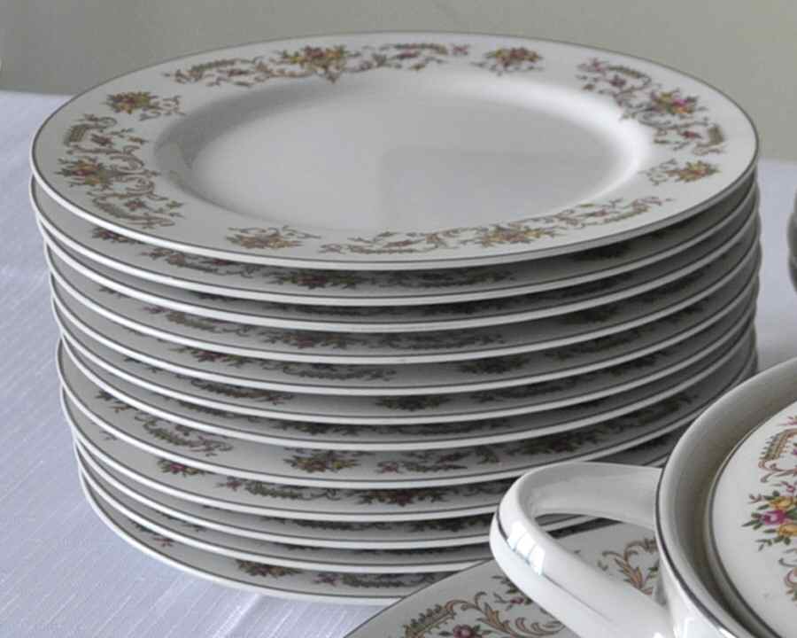 ART45 Salad Plate by Arita-1