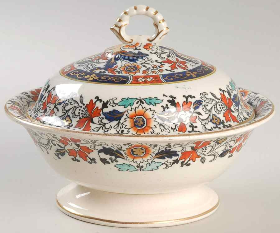 5847 Round Covered Butter with Strainer by Ashworth Bros-1