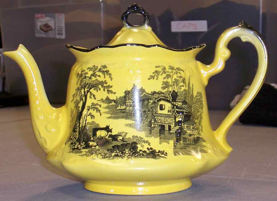 Lorraine II Teapot & Lid by Adams China-1