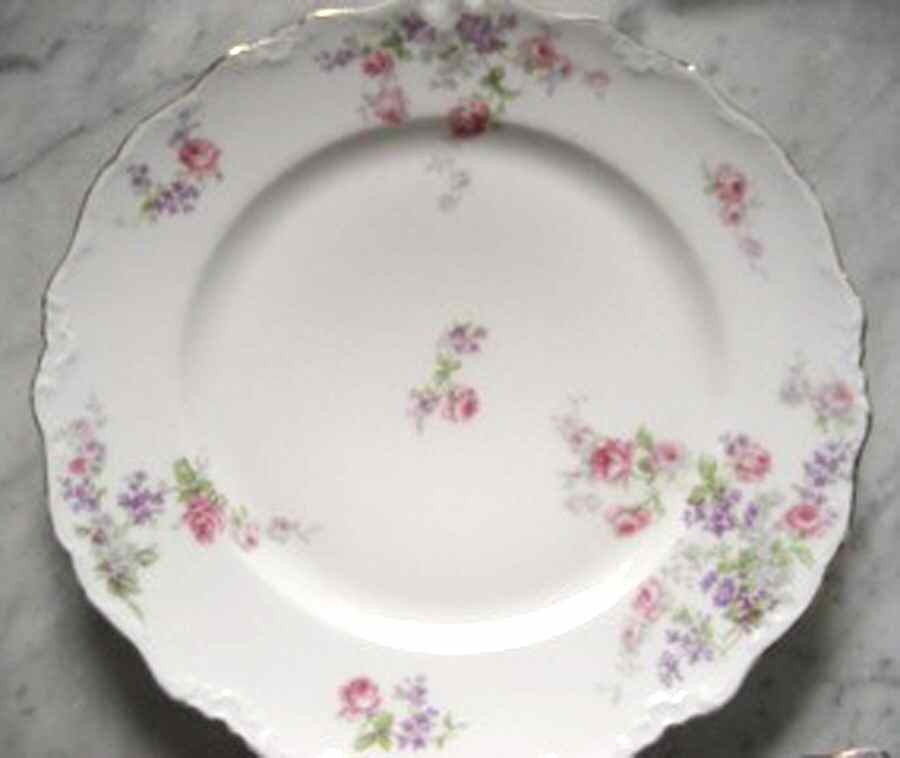 AHR984 Dinner Plate by Charles Ahrenfeldt-1