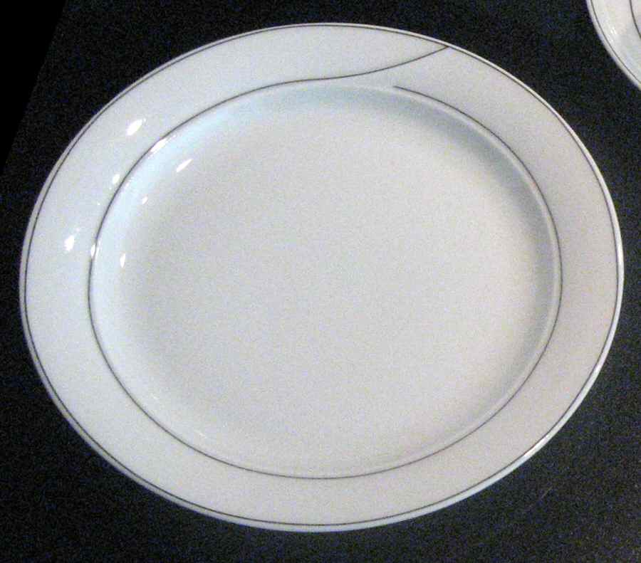 Linea Viva Salad Plate by Arzberg-1