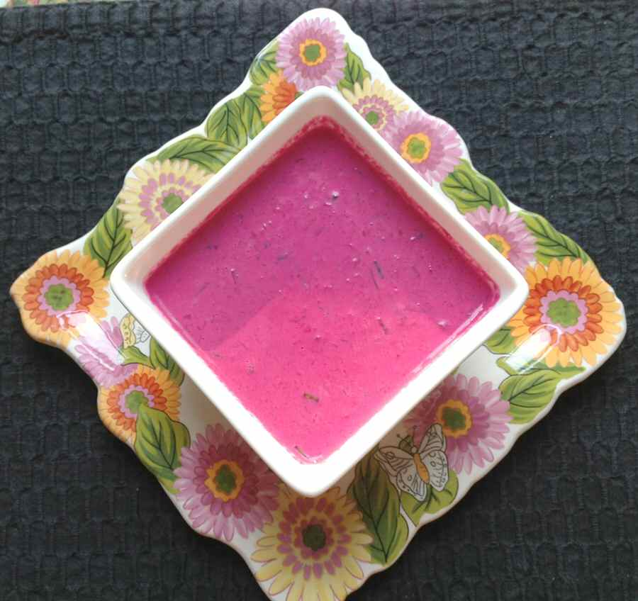 Gerber Daisy Dinner Plate by Ambiance-1