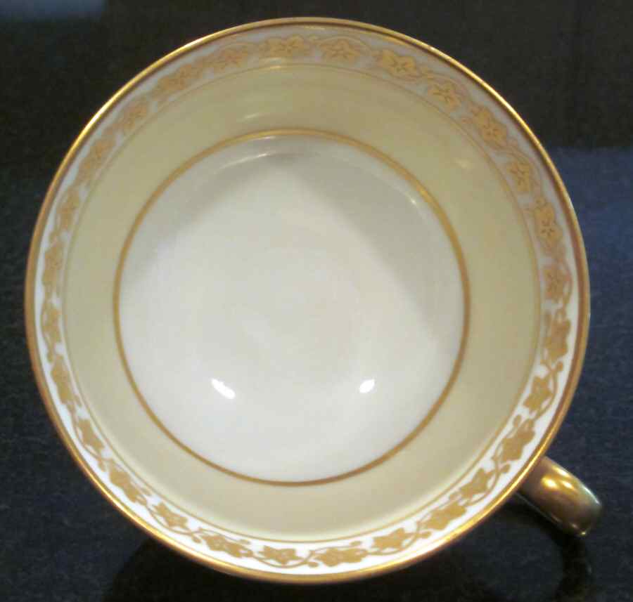 Lierre Footed Cup by Charles Ahrenfeldt-1