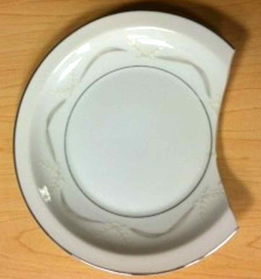 Ribbonette Rim Soup Bowl by Amcrest-1